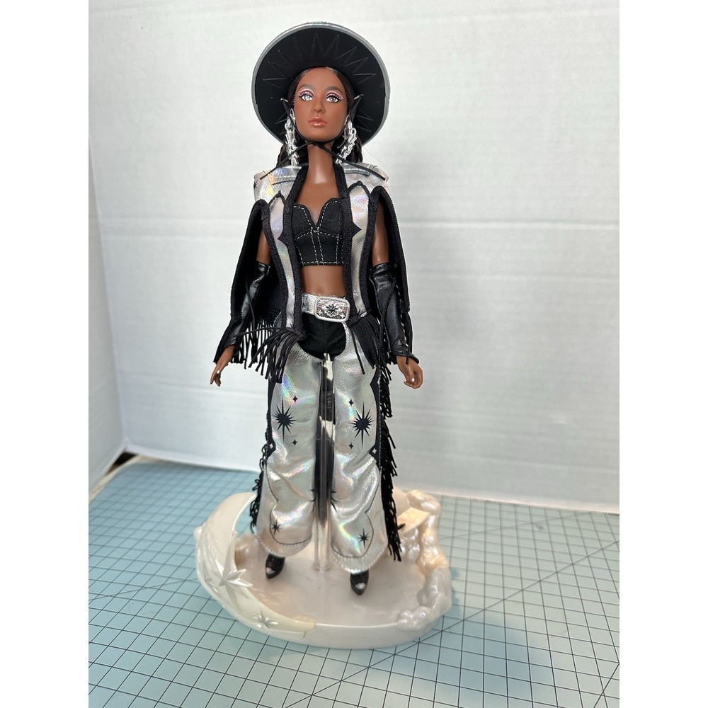 Barbie Signature Limited Edition Fashion Frontier #2